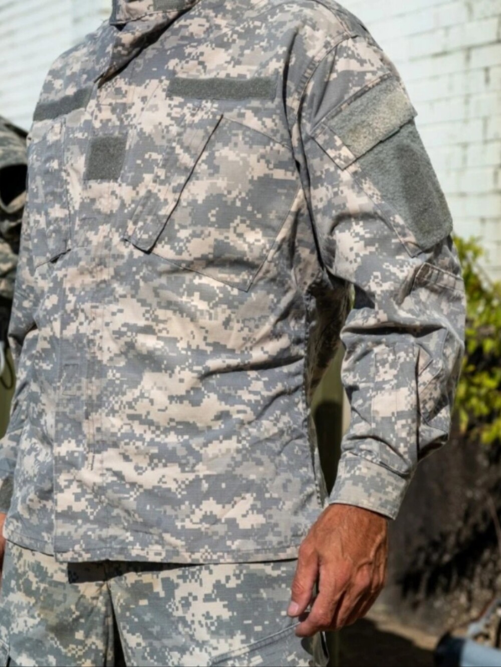 NWT Army Combat Field Shirt Jacket Digital Camoflage Small
